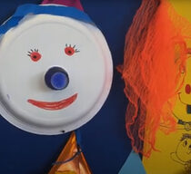 Gebastelte Zirkusmasken und Collagen zum Thema Zirkus