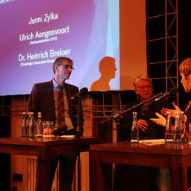 Ulrich Aengenvoort und Heinrich Breloer im Gespräch mit Jenni Zylka.