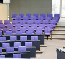 Sitzreihen im Deutschen Bundestag in Berlin